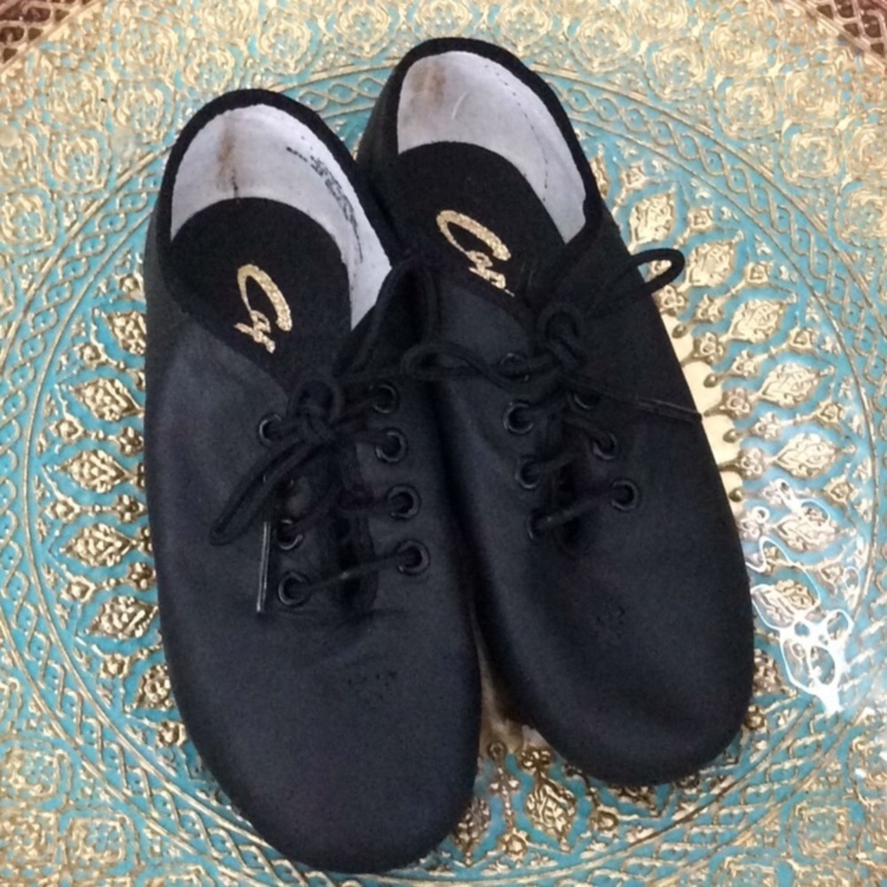 Capezio Jazz Soft Split Sole Shoes 13